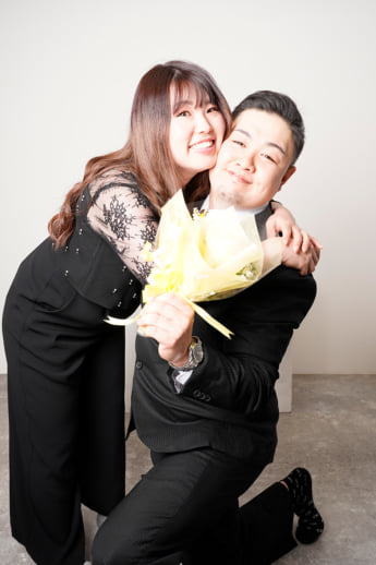 石井原翔平さん、小寺香穂さん9