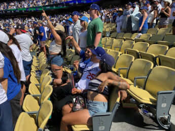 ドジャースタジアム