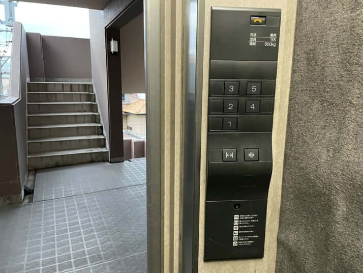 エレベーターイメージ