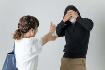 催涙スプレーイメージ