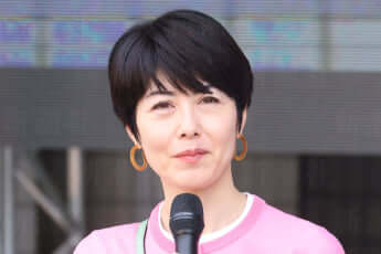 小島慶子