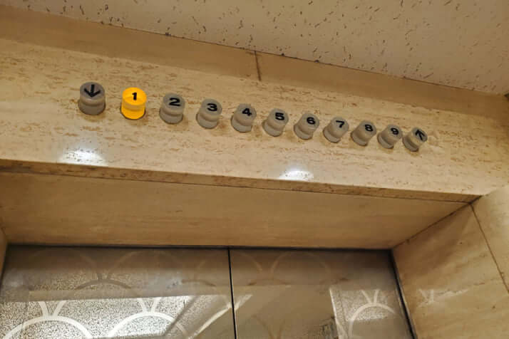 エレベーターイメージ