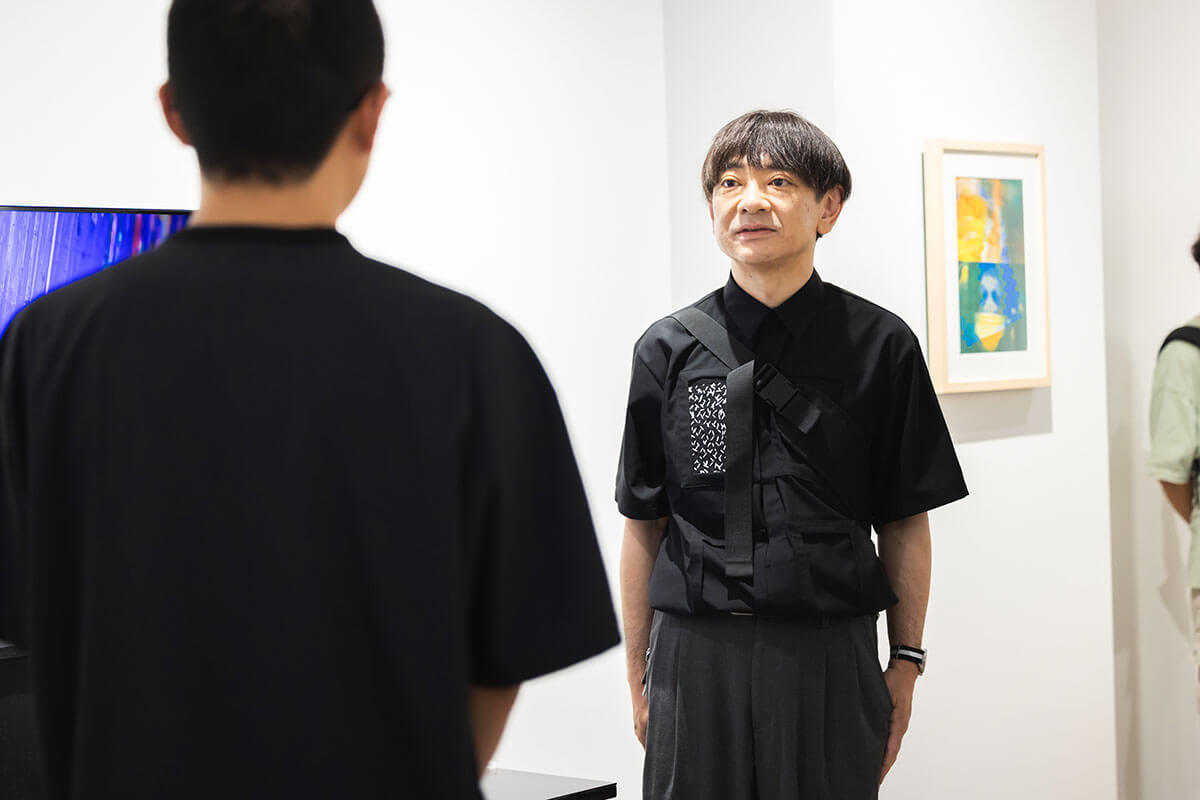 「本当にいじめをしたんですか？」問われた小山田圭吾は、何と答えたか　障害のあるアーティストたちとのコラボで奏でた音 | デイリー新潮