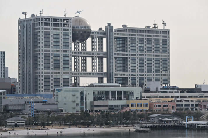 フジ・メディア・ホールディングス本社