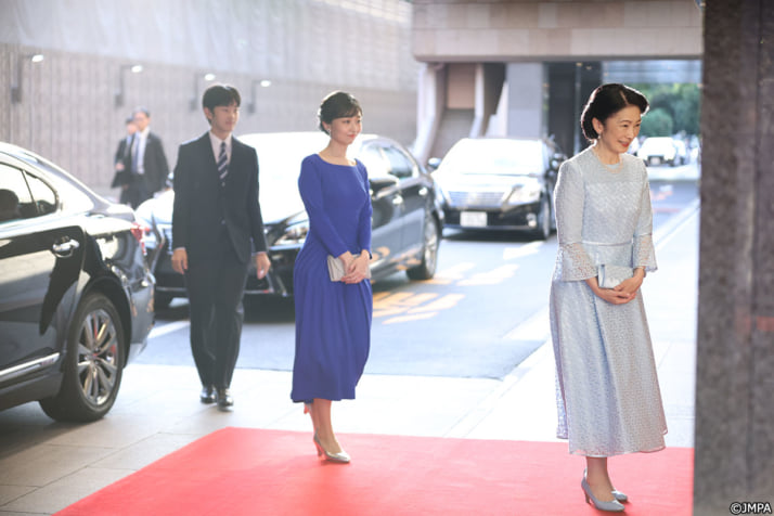 25年35号グラビア 悠仁さま_10