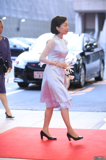 25年35号グラビア 悠仁さま_6