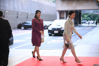 25年35号グラビア 悠仁さま_8