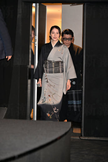 25年37号グラビア 綾瀬はるか_4