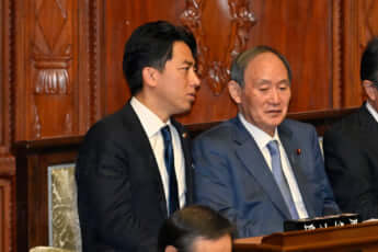 小泉進次郎、菅義偉