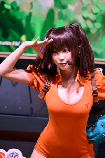 25年38号グラビア 東京ゲームショウ_8