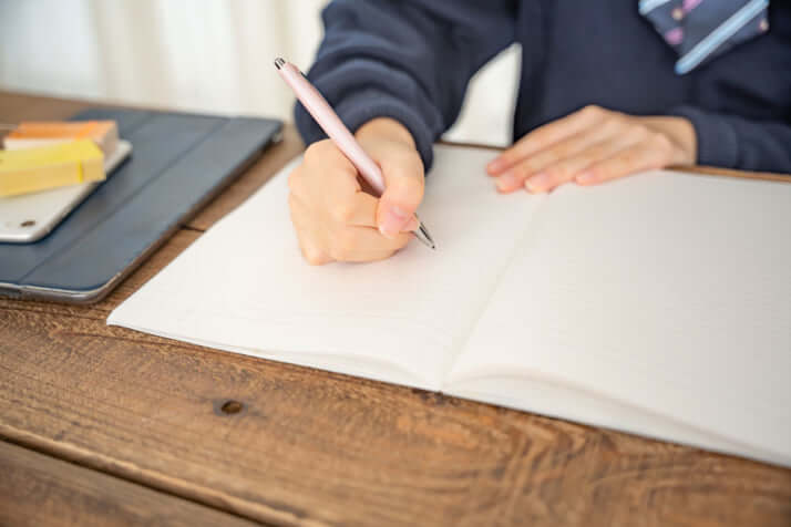 橋本愛喜_はたらく人たち_イメージ_4