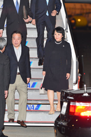 野田佳彦、仁実夫人