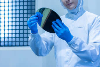 半導体を支える「5か国」