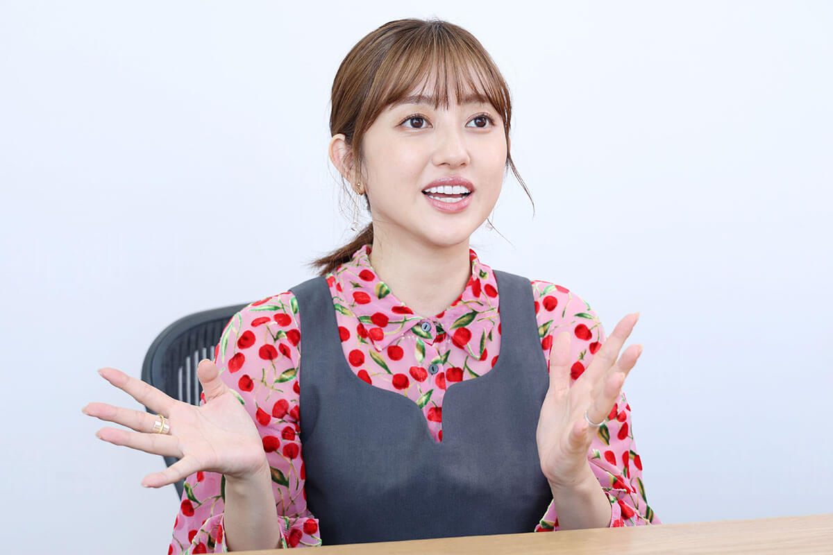 菊地亜美が告白 部屋が汚くても寝る、冷凍食品も活用…完璧主義を