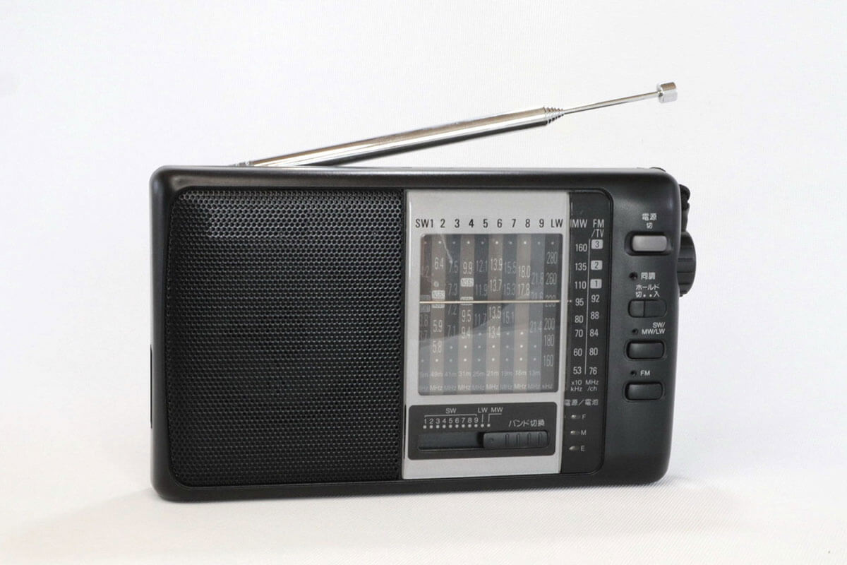 捜査員に囲まれた“北朝鮮スパイ”が「バッグの中にあるタバコを吸いたい」と懇願した理由…ラジオを通じて「暗号指令」が飛び交った「北朝鮮」特殊工作の実態（2ページ目）  | デイリー新潮