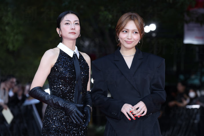 25年42号グラビア 東京国際映画祭_4