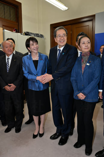 高市早苗、斉藤鉄夫