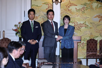 吉村洋文、高市早苗