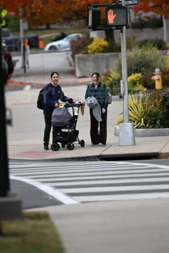 25年43号グラビア 小室夫妻_5