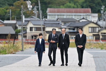 25年41号グラビア 舘ひろし_14