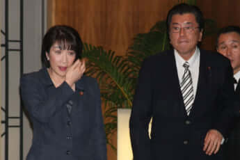 高市早苗、山本拓