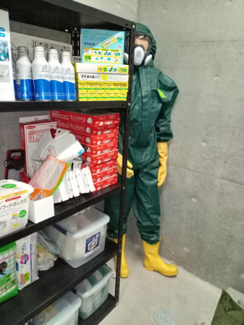 核シェルター10