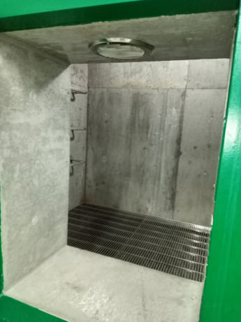 核シェルター15