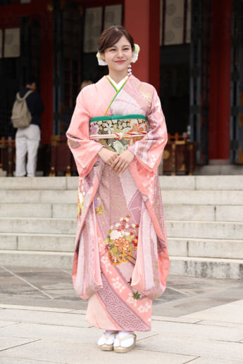 25年44号グラビア 着物_7