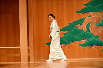 25年44号グラビア 着物_9