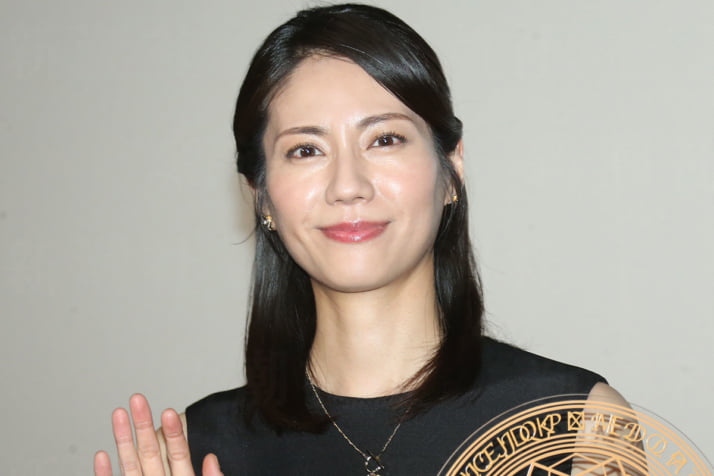 25年45号グラビア 松下奈緒_1