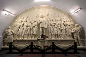 スターリンのレリーフ