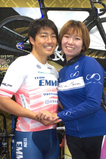 五味田奈穂さん、蠣崎藍道さん