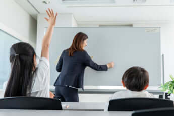 サプライティーチャー_塾イメージ