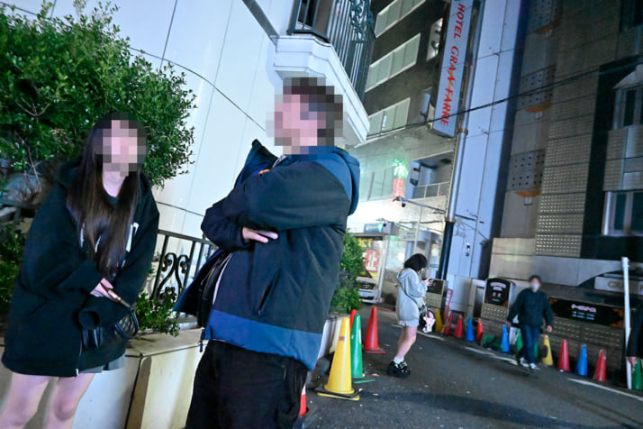 25年47号グラビア 座りんぼ_4