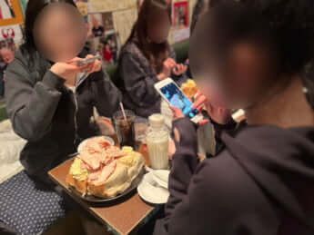 デカ盛りモーニング24