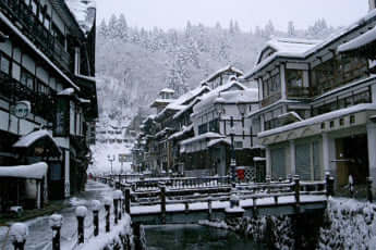 銀山温泉イメージ