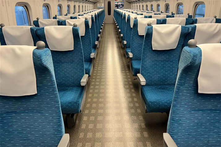 新幹線座席イメージ