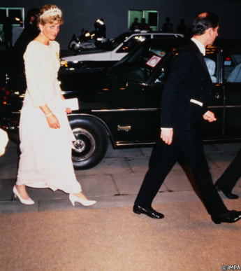 チャールズ皇太子、ダイアナ妃