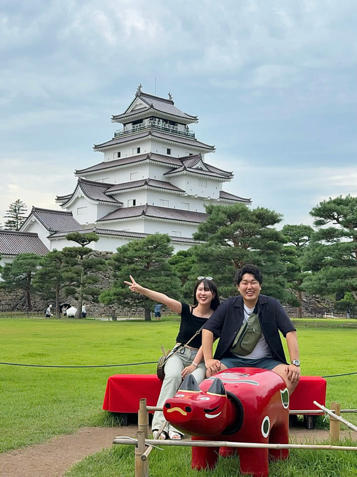 小賀坂友哉さん、春日なな子さん