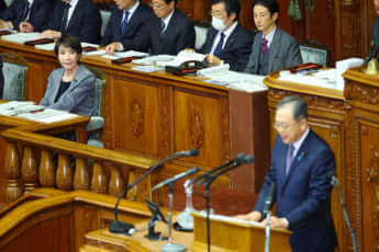 高市早苗、斉藤鉄夫