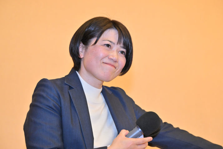 26年3号グラビア小川晶_5