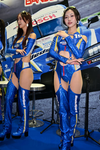 26年3号グラビアオートサロン_2