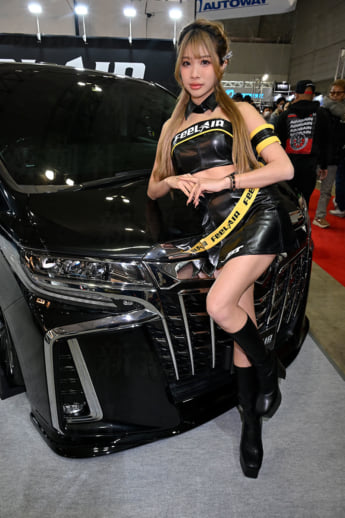 26年3号グラビアオートサロン_6