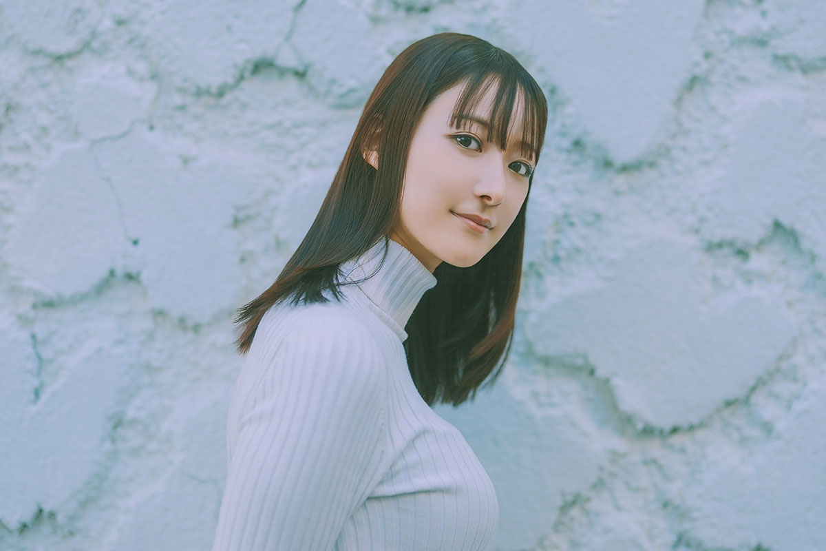 甘噛み様”で愛された「美しすぎるラジオDJ」 初グラビアで痛感した