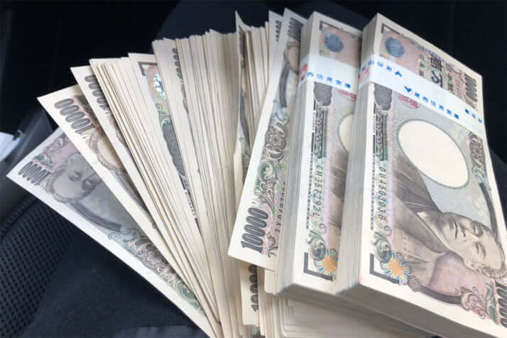 札束イメージ
