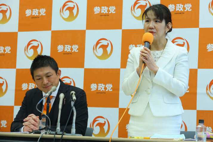 神谷宗幣、豊田真由子