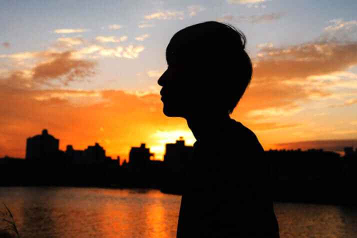 非正規雇用の不安定さに苦しんだ歌人