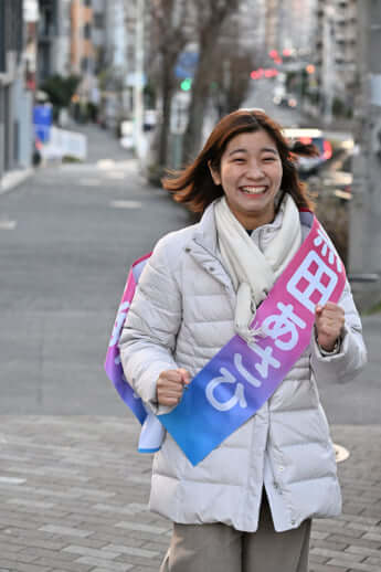 26年6号グラビア 選挙_11