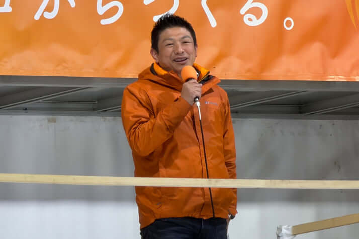 参政党_マイク納め_1_2026