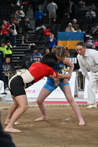 26年7号グラビア 白鵬_2